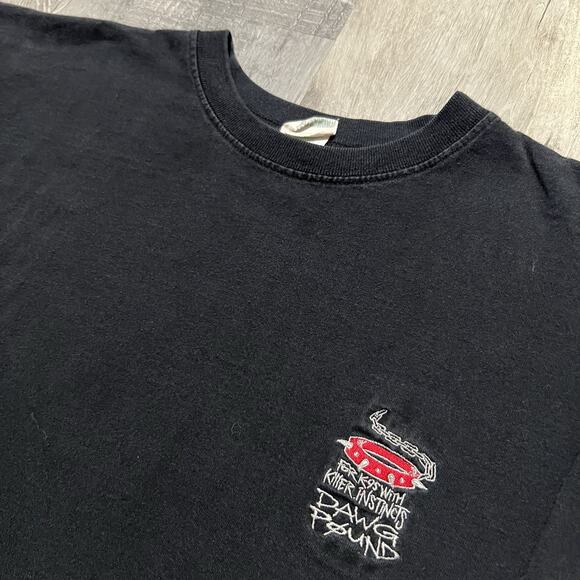 Vintage Dawg Pound T Shirt Black Spiked Collar Grunge Skater Punk 90s USA Shirt - Picture 2 of 4